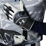 アンダーアーマー UNDER ARMOUR バッティンググローブ Black×Metallic Silver 一般 6012834 -刺繍対応