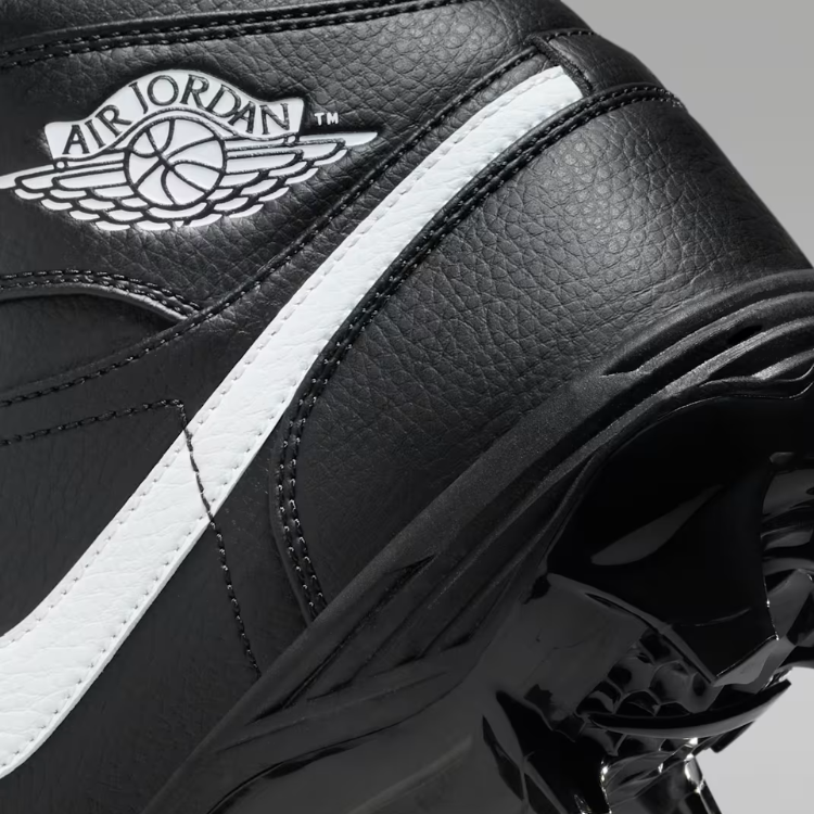 ナイキ NIKE ポイントスパイク ハイカット 大人用 FJ6805-001